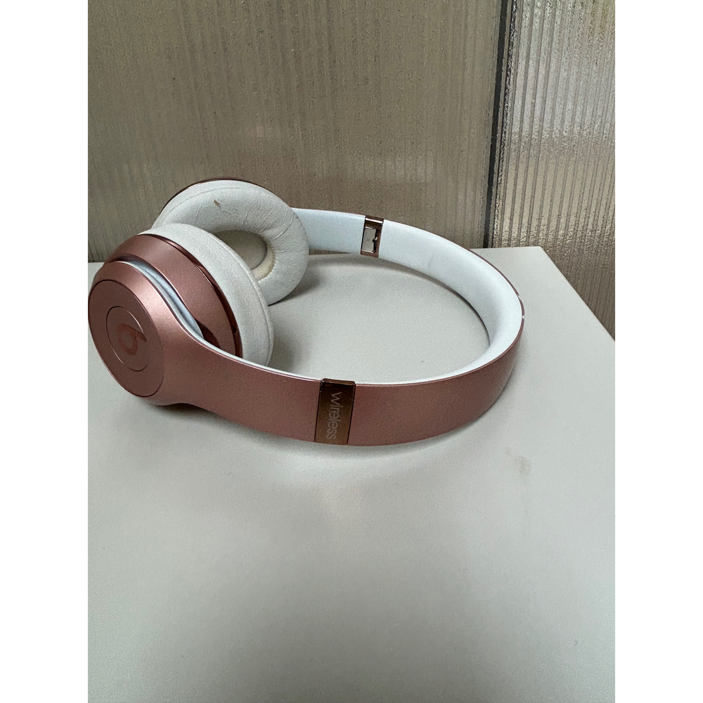 Beats by Dr. Dre Beats Wireless Solo3 Headset on ear Rose Gold/White. - Picture 6 of 10